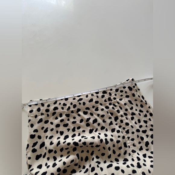 Lulu’s-Set a Trend-Dalmatian-Cheetah-Spot-Animal Print-Slip Style Skirt- Size S - Picture 7 of 14